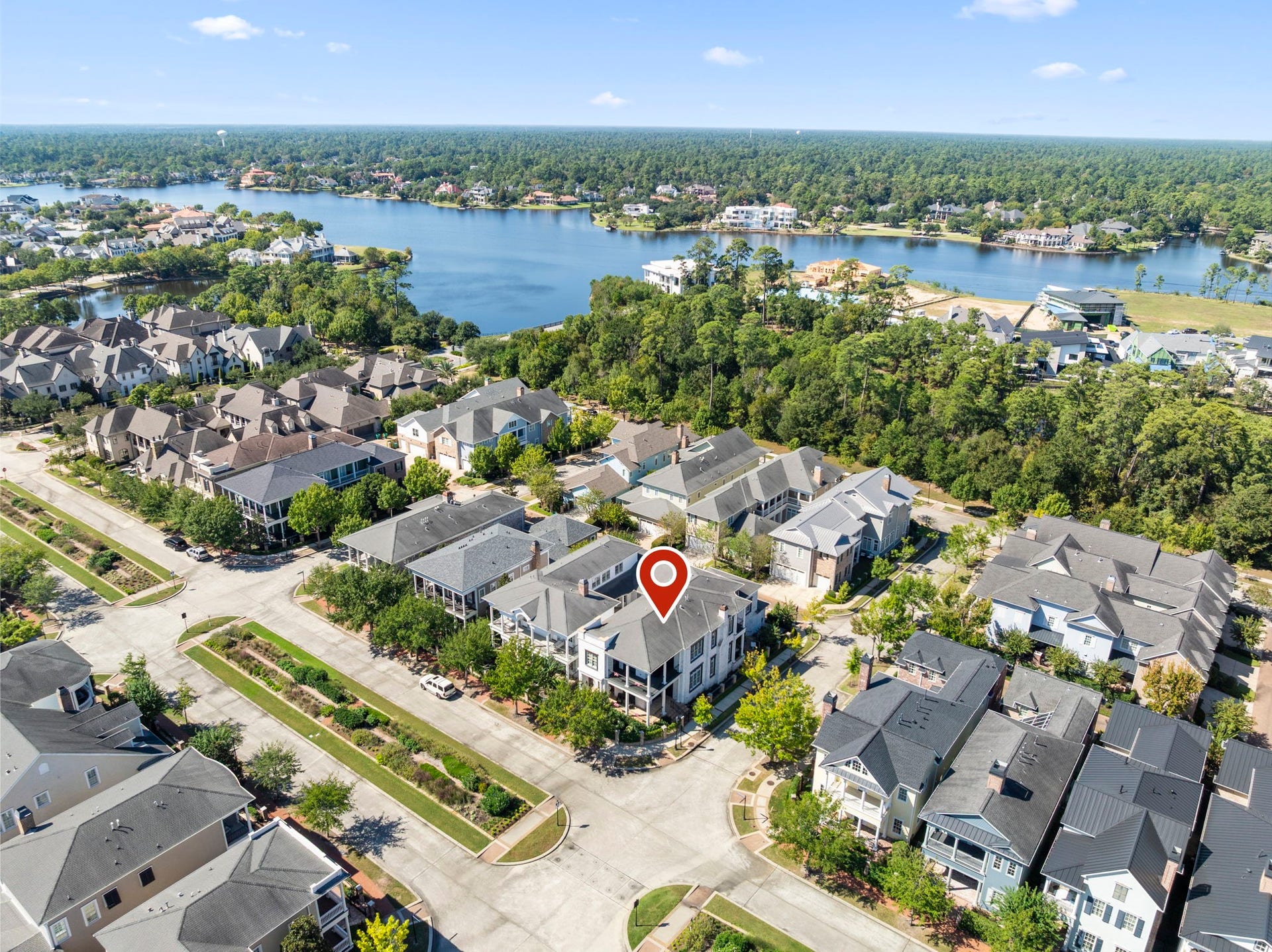 70 North Bay Boulevard, The Woodlands, TX 77380 70 North Bay Boulevard, The Woodlands, TX 77380