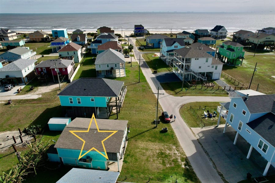 Property photo for 834 EASTVIEW, Crystal Beach, TX