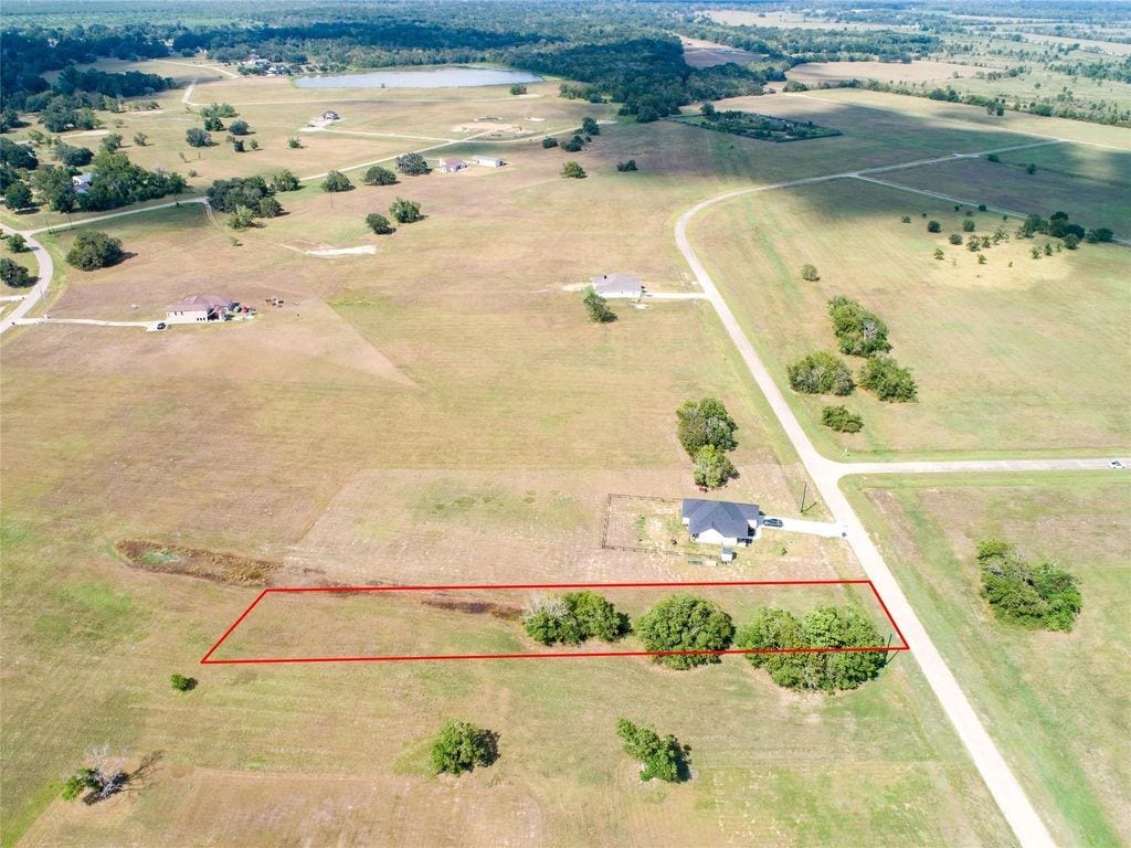 308 Colt Trail, Angleton, TX 77515 308 Colt Trail, Angleton, TX 77515