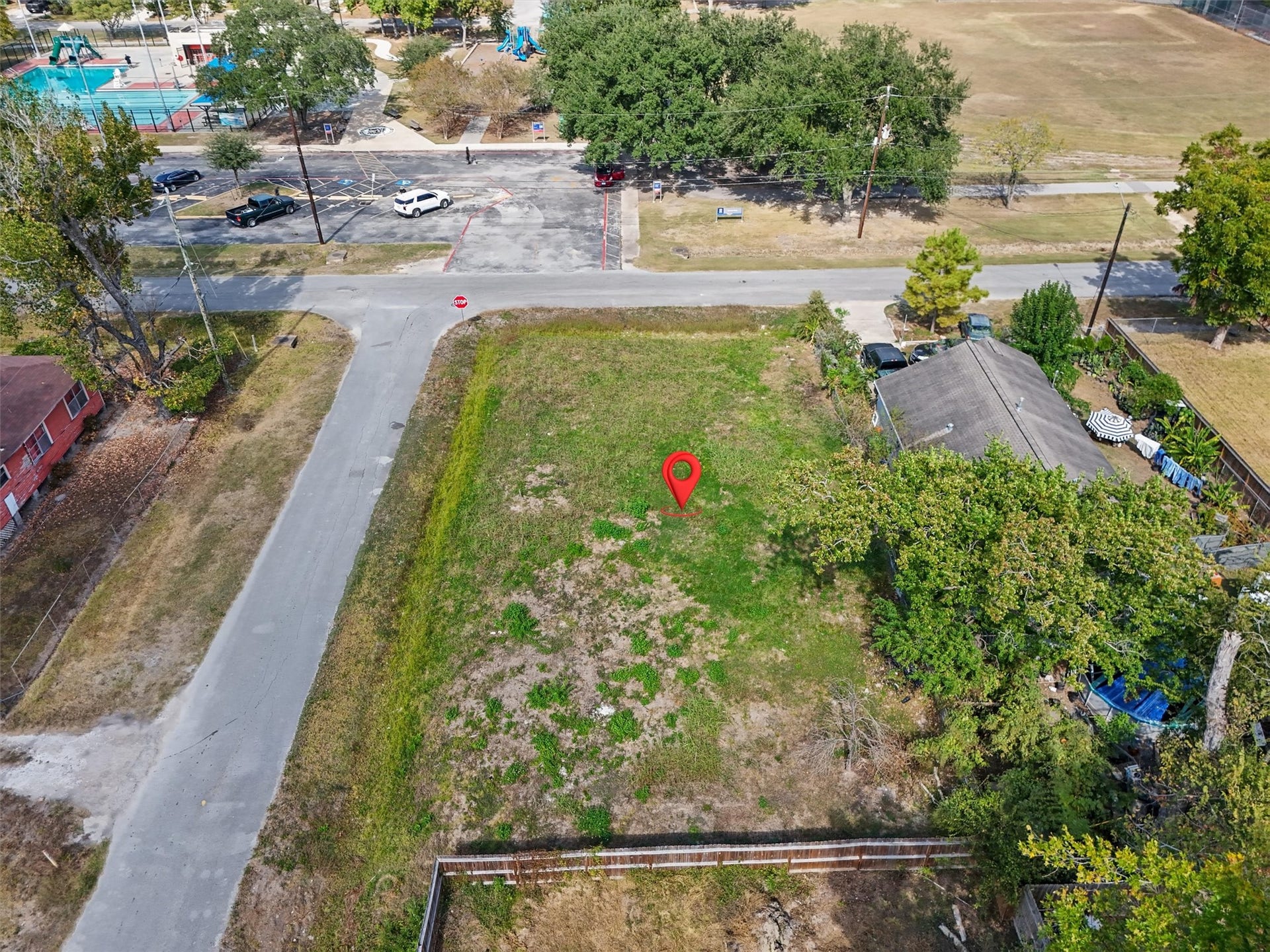 979 Conklin Street, Houston, TX 77088 Build your dream home on this spacious, cleared corner lot! With minimal trees and existing structures to remove, this property offers a great starting point for your future home. Enjoy road frontage on two sides, an established neighborhood, and nearby recreational amenities. The red marker highlights this fantastic opportunity to bring your vision to life!