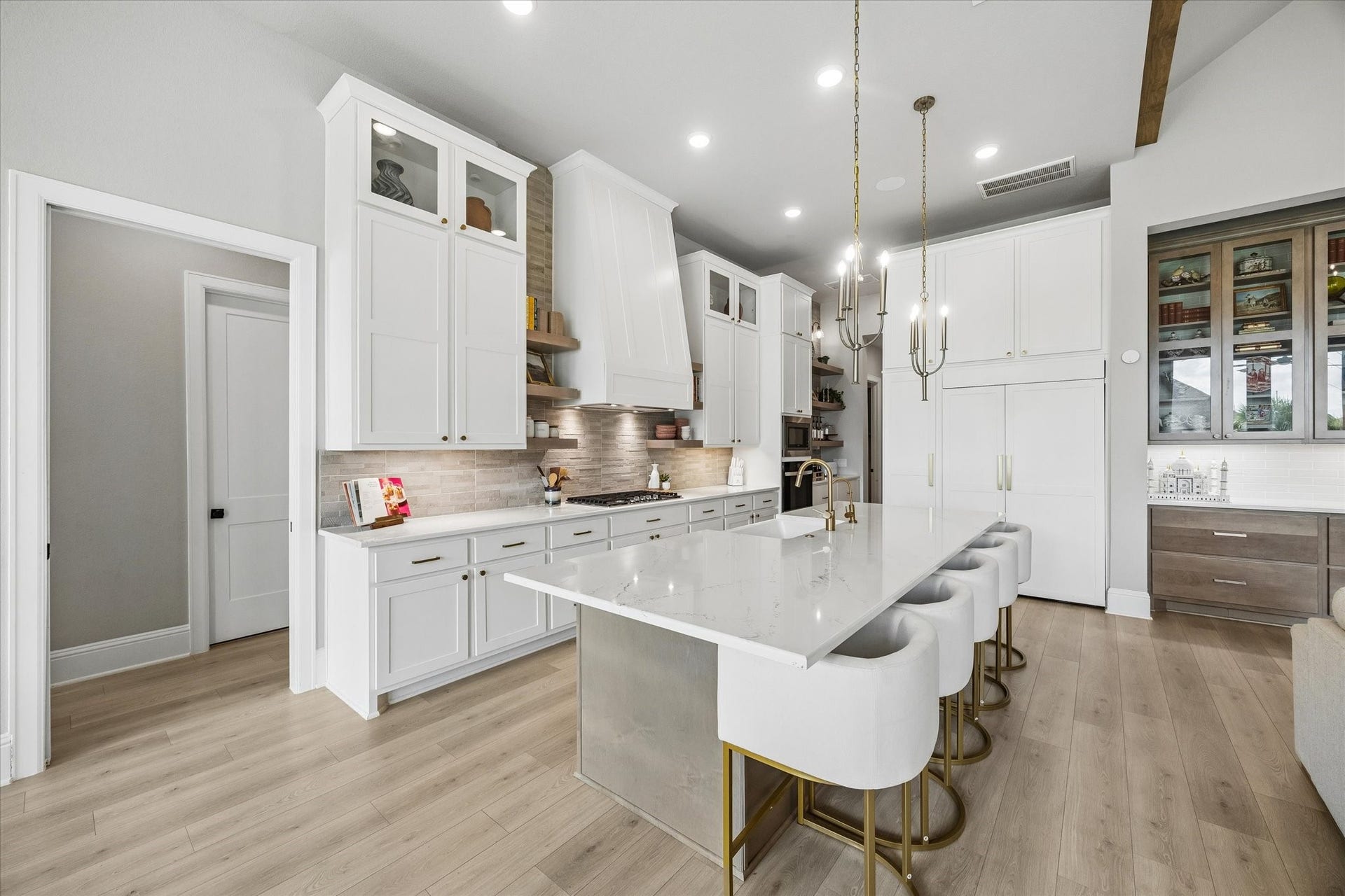 4811 Parkgate Avenue, Fulshear, TX 77441 4811 Parkgate Avenue, Fulshear, TX 77441