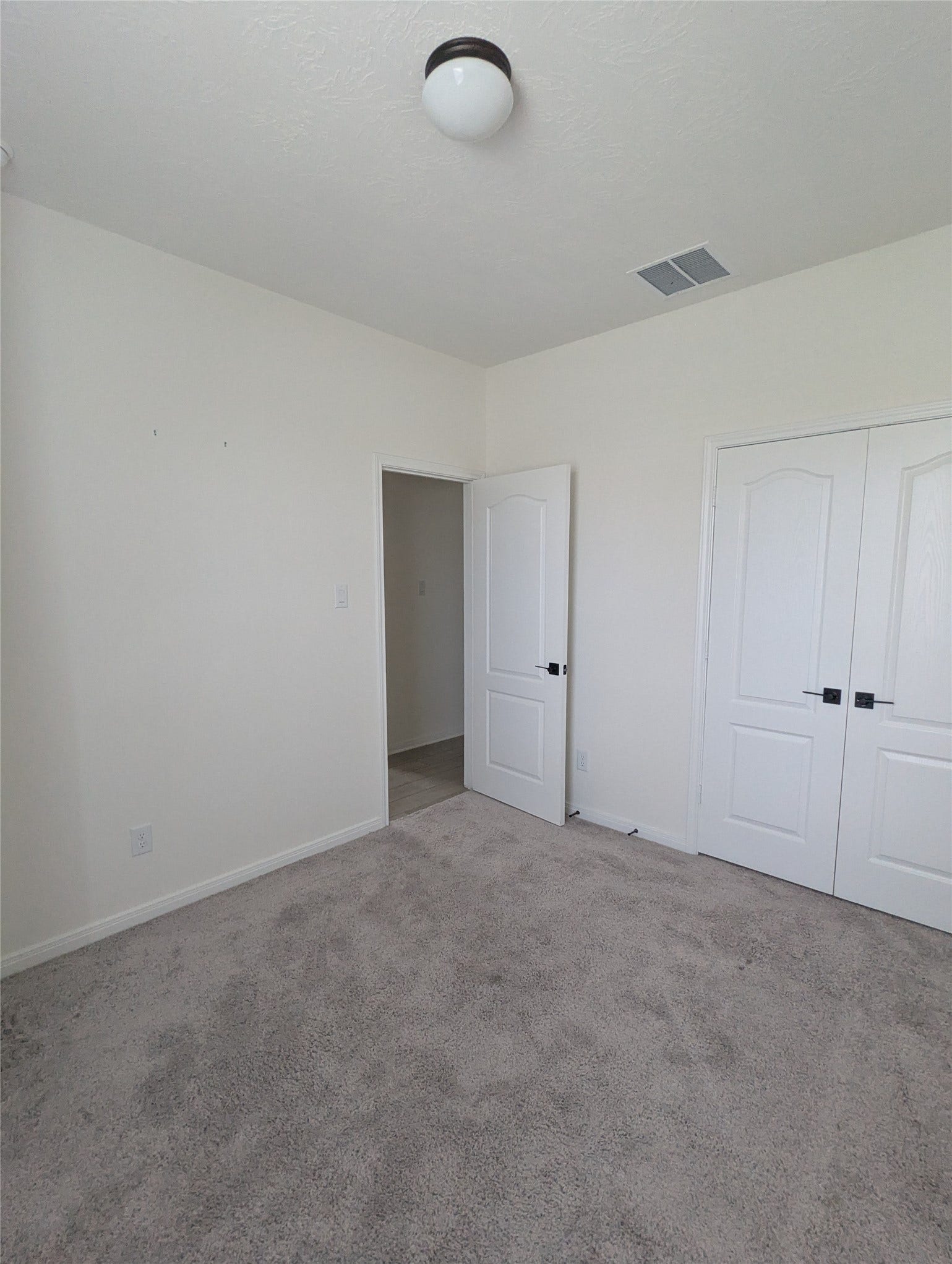 1301 Green Jay Lane, La Marque, TX 77568 1301 Green Jay Lane, La Marque, TX 77568