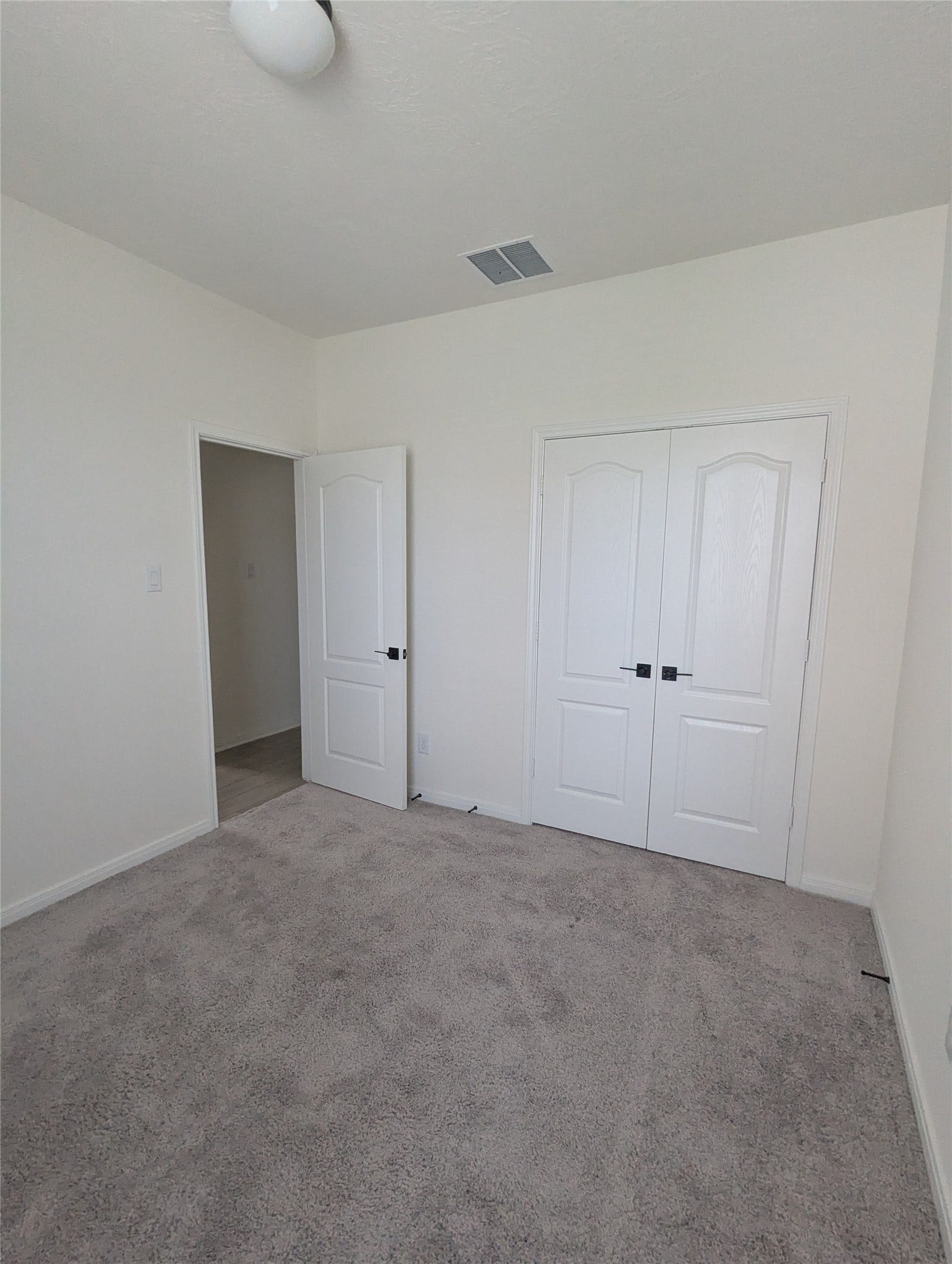 1301 Green Jay Lane, La Marque, TX 77568 1301 Green Jay Lane, La Marque, TX 77568