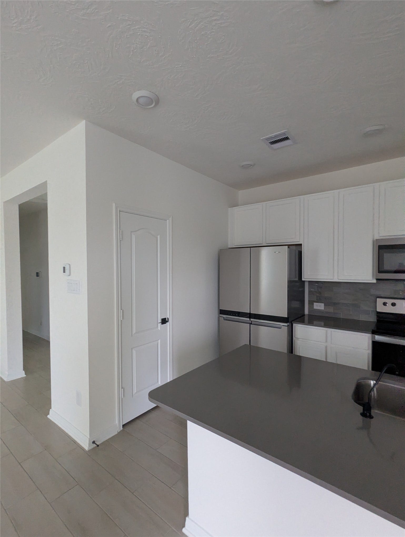 1301 Green Jay Lane, La Marque, TX 77568 1301 Green Jay Lane, La Marque, TX 77568