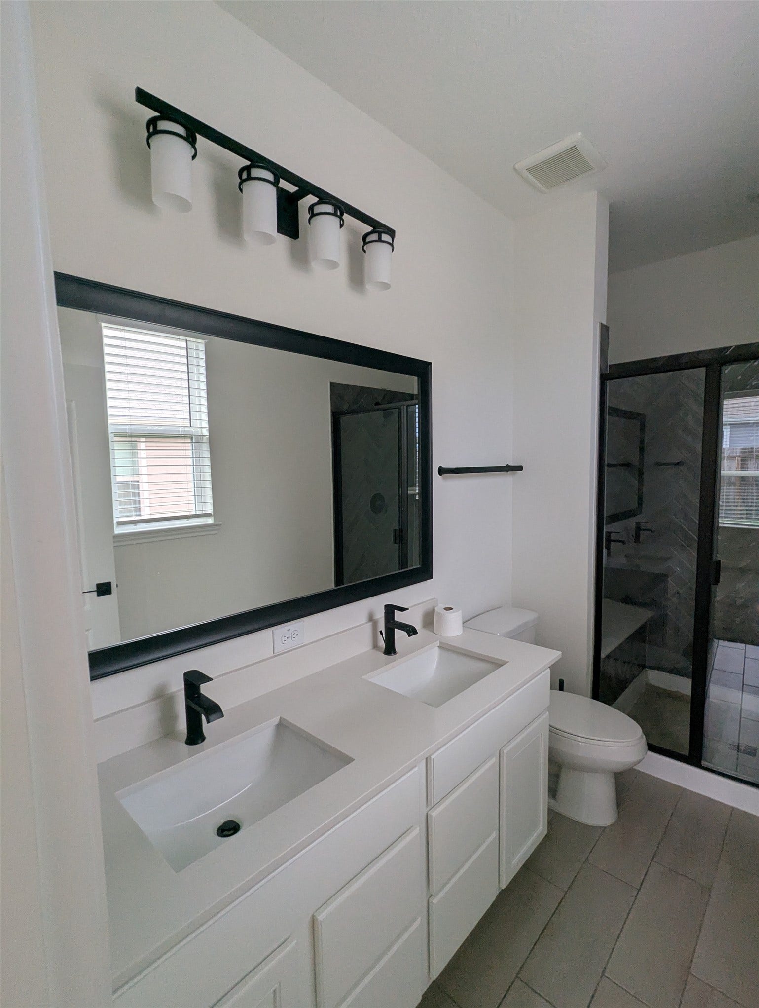 1301 Green Jay Lane, La Marque, TX 77568 1301 Green Jay Lane, La Marque, TX 77568