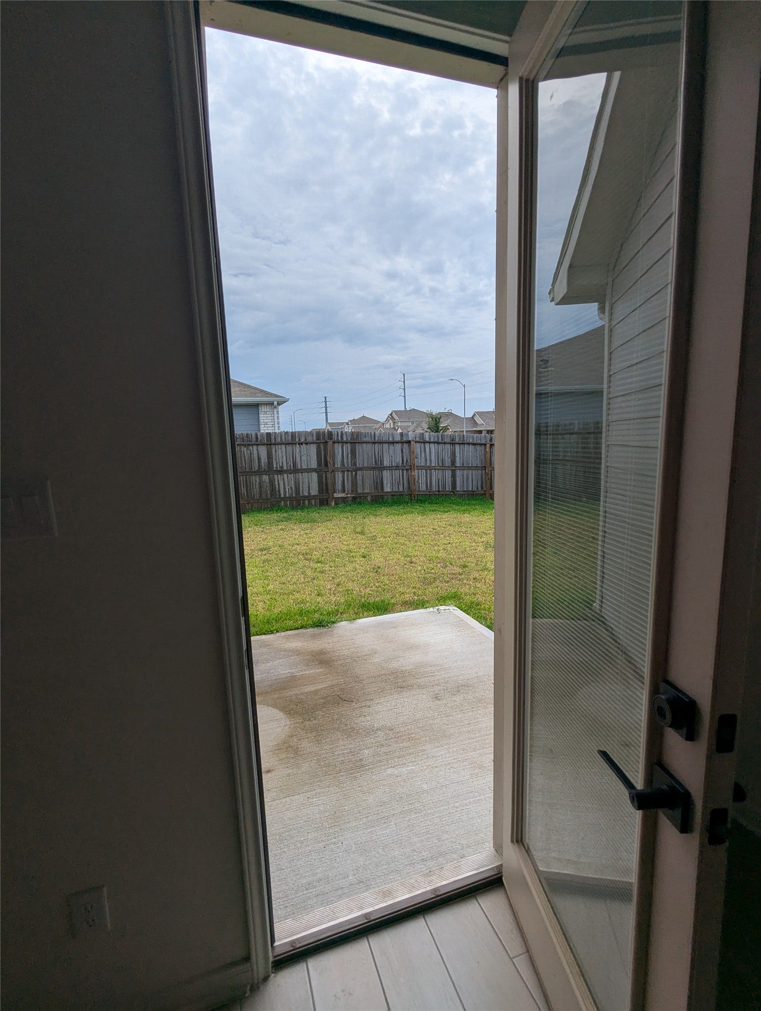 1301 Green Jay Lane, La Marque, TX 77568 1301 Green Jay Lane, La Marque, TX 77568