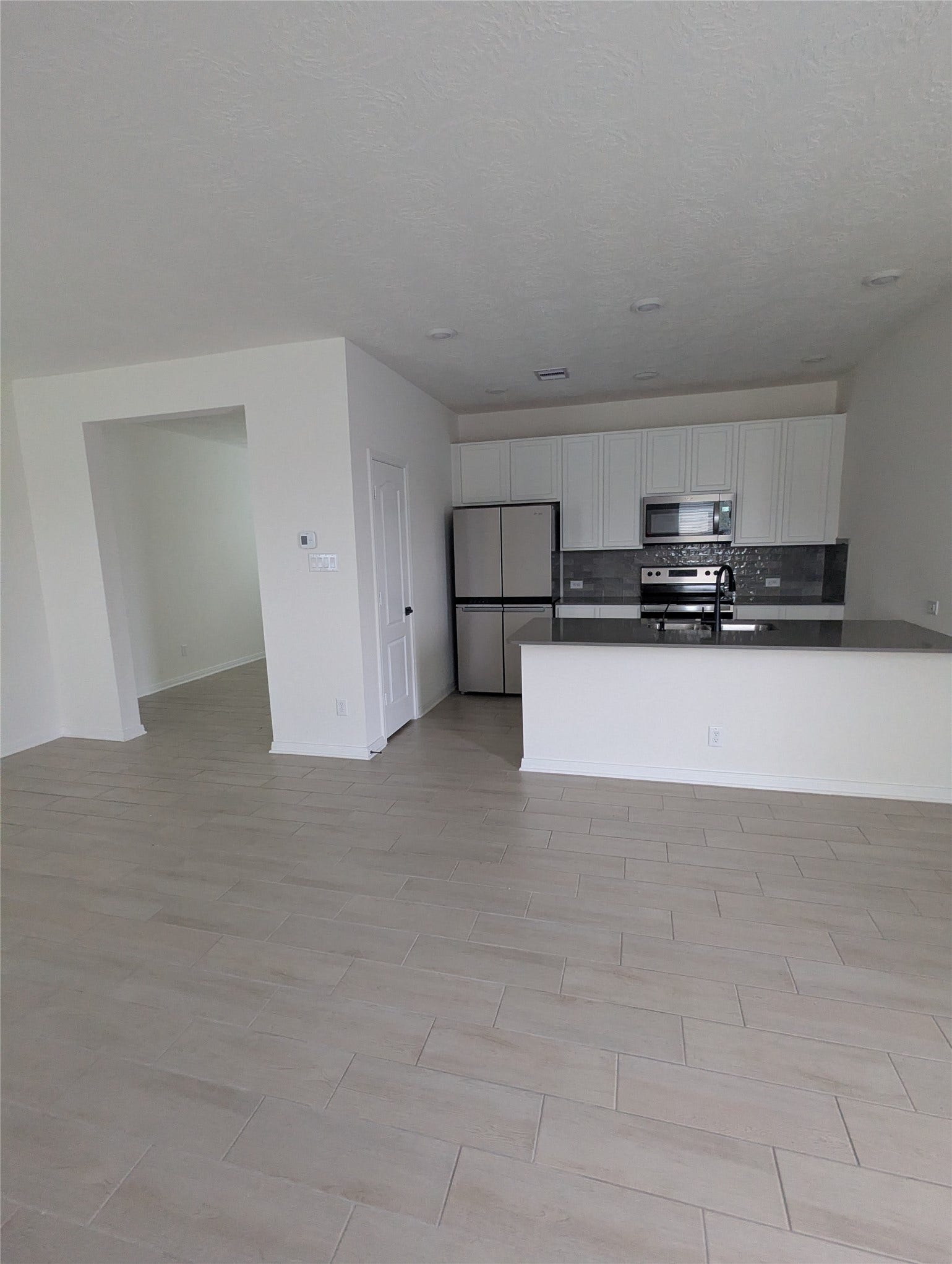 1301 Green Jay Lane, La Marque, TX 77568 1301 Green Jay Lane, La Marque, TX 77568