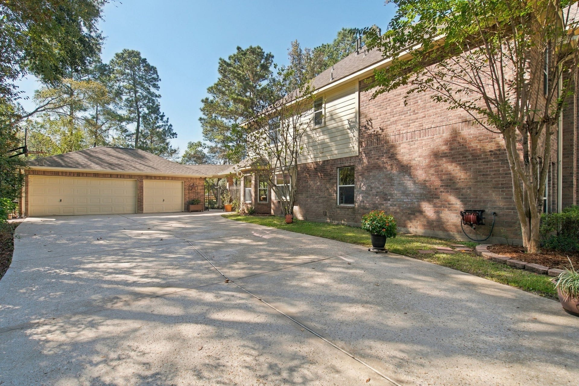 12411 Stallion Court, Magnolia, TX 77354 12411 Stallion Court, Magnolia, TX 77354