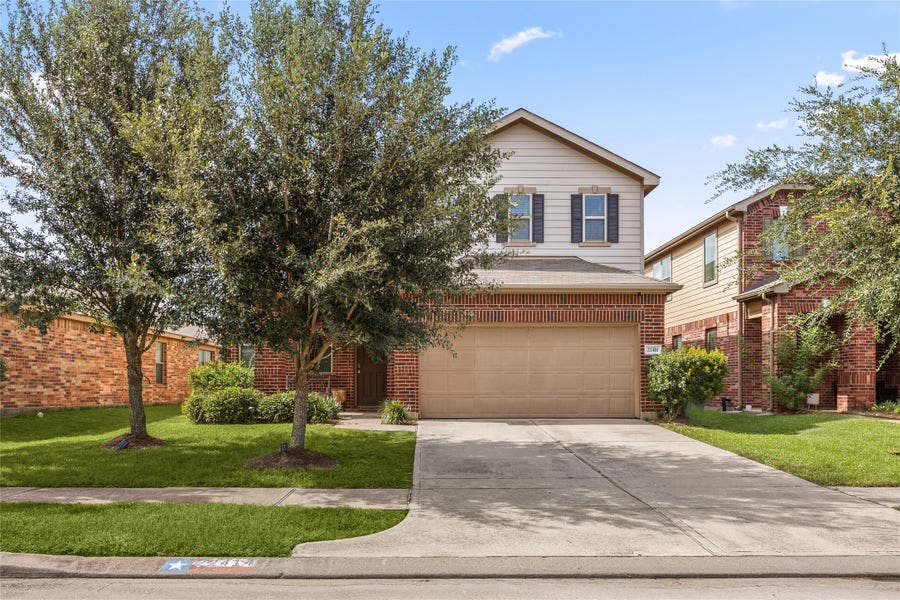 Property photo for 22414 Bellwick Ridge Lane, Katy, TX