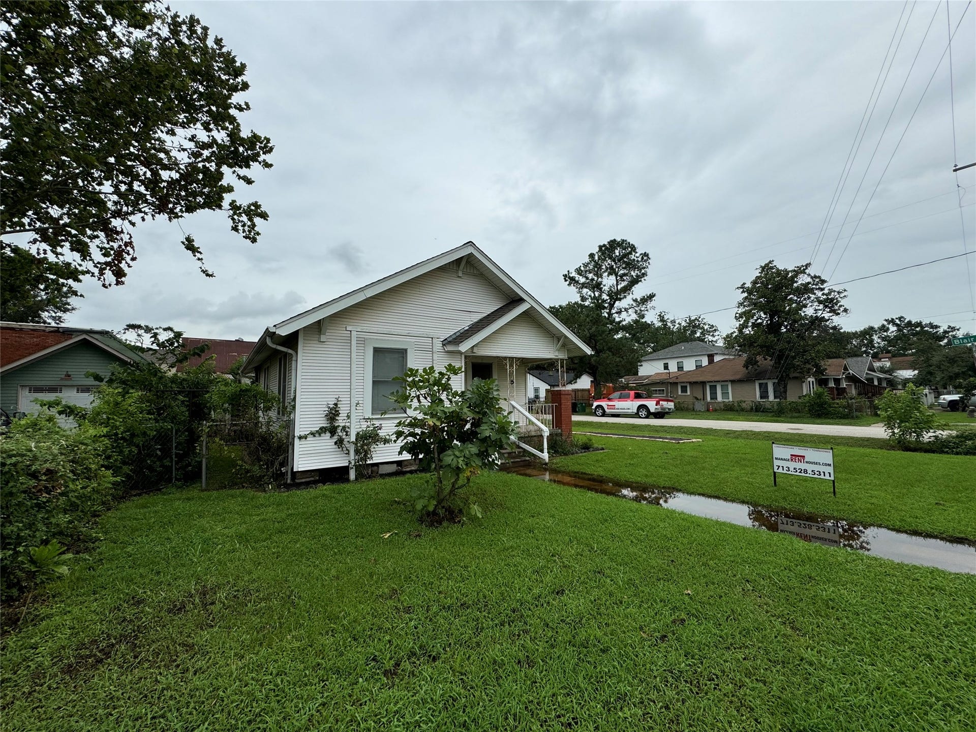 901 W 13th, Houston, TX 77008