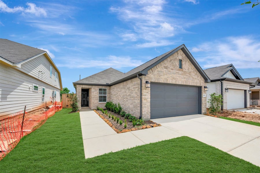 Property photo for 32543 Summer Vista Lane, Fulshear, TX