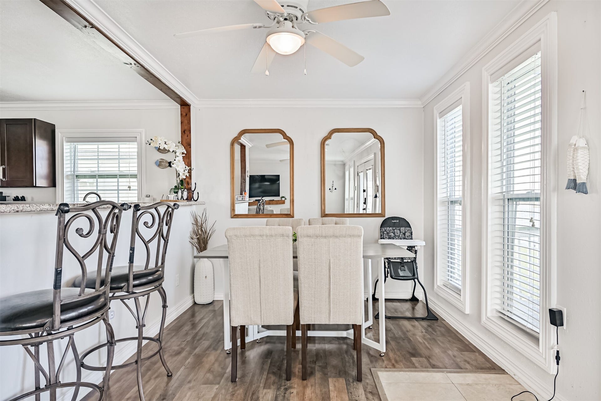 4622 Bayou Lane, Hitchcock, TX 77563 4622 Bayou Lane, Hitchcock, TX 77563