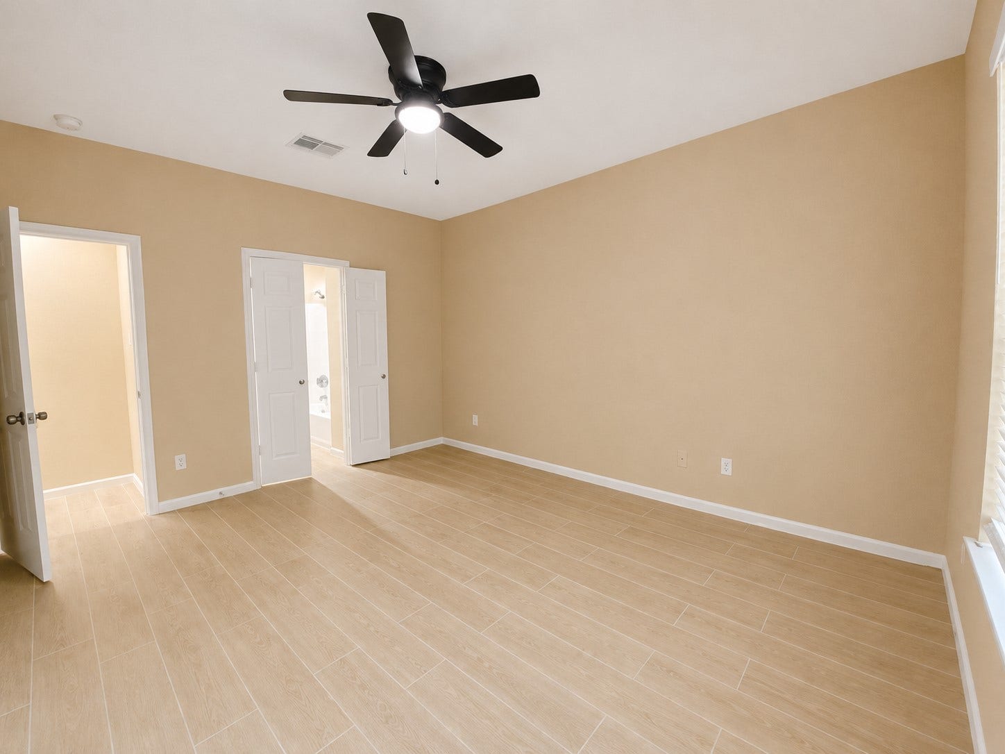 215 Doncaster Street, Conroe, TX 77303 215 Doncaster Street, Conroe, TX 77303