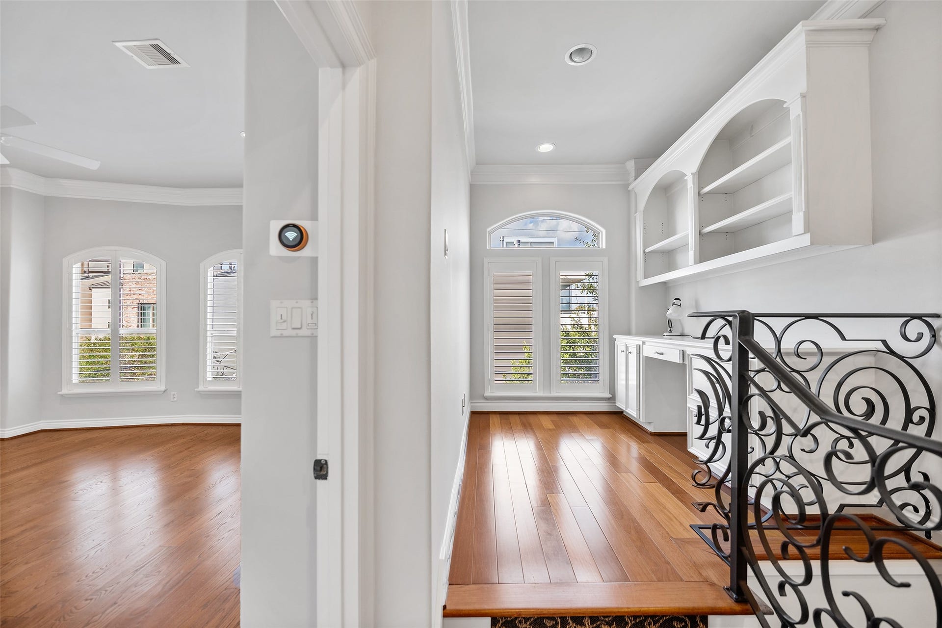 2105 Crocker Street, Houston, TX 77006 2105 Crocker Street, Houston, TX 77006