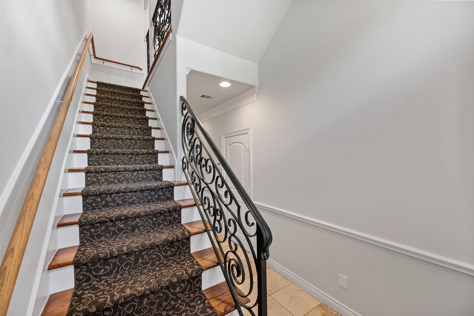 2105 Crocker Street, Houston, TX 77006 2105 Crocker Street, Houston, TX 77006
