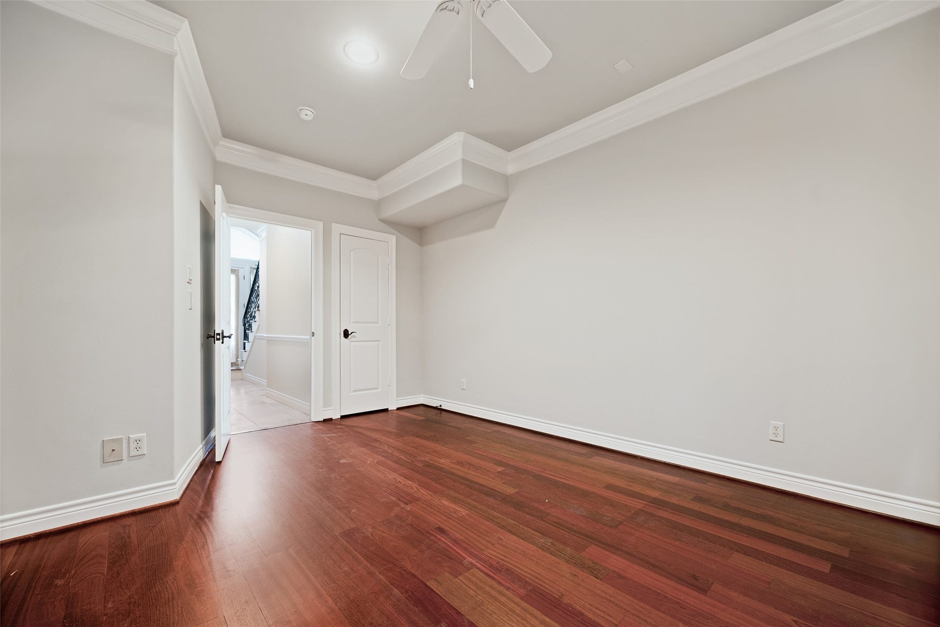 2105 Crocker Street, Houston, TX 77006 2105 Crocker Street, Houston, TX 77006