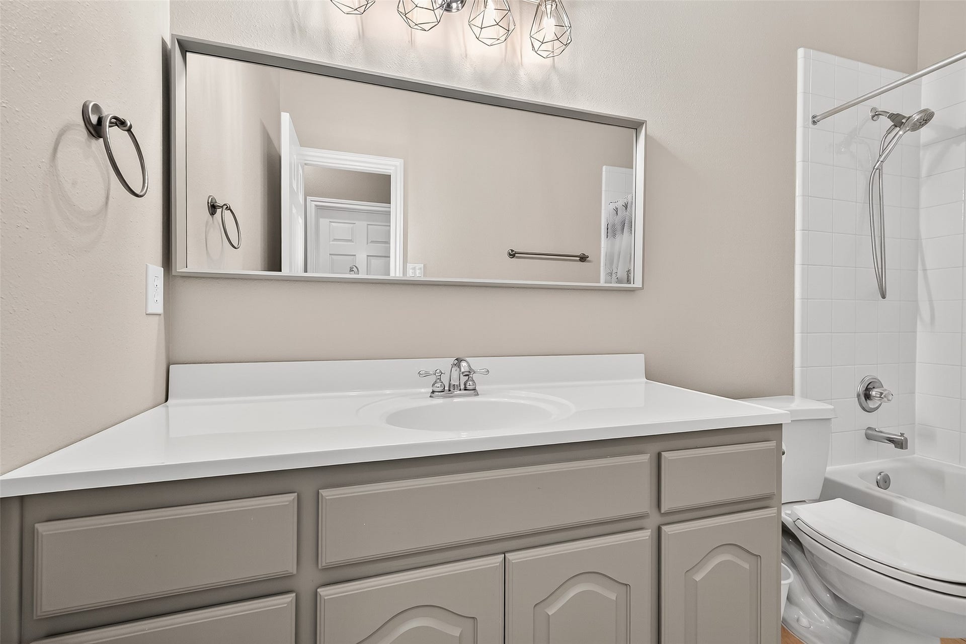 2223 Fern Mist Lane, Katy, TX 77494 2223 Fern Mist Lane, Katy, TX 77494