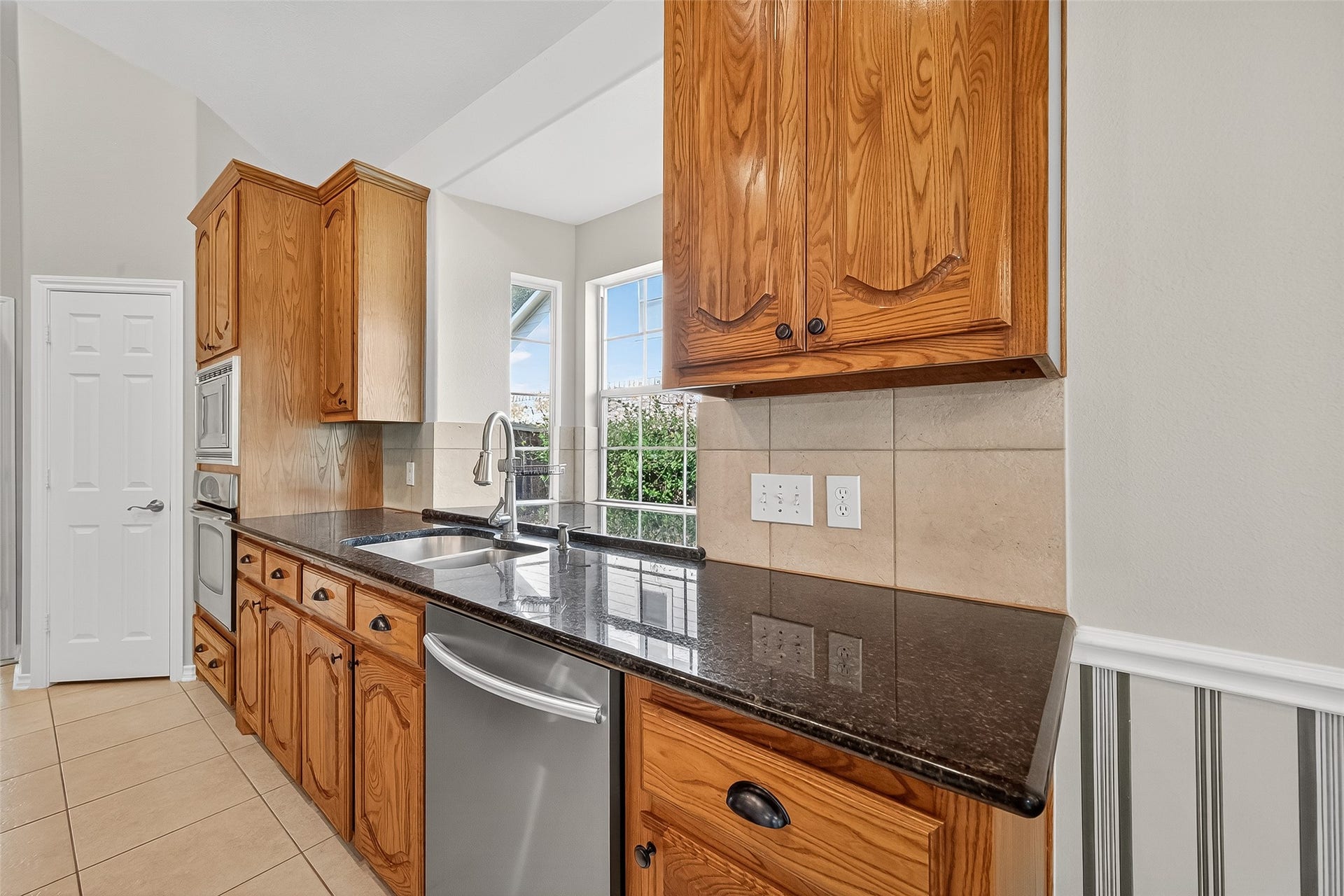 2223 Fern Mist Lane, Katy, TX 77494 2223 Fern Mist Lane, Katy, TX 77494