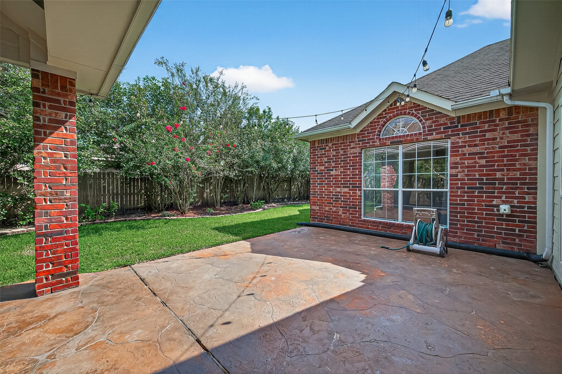 2223 Fern Mist Lane, Katy, TX 77494 2223 Fern Mist Lane, Katy, TX 77494