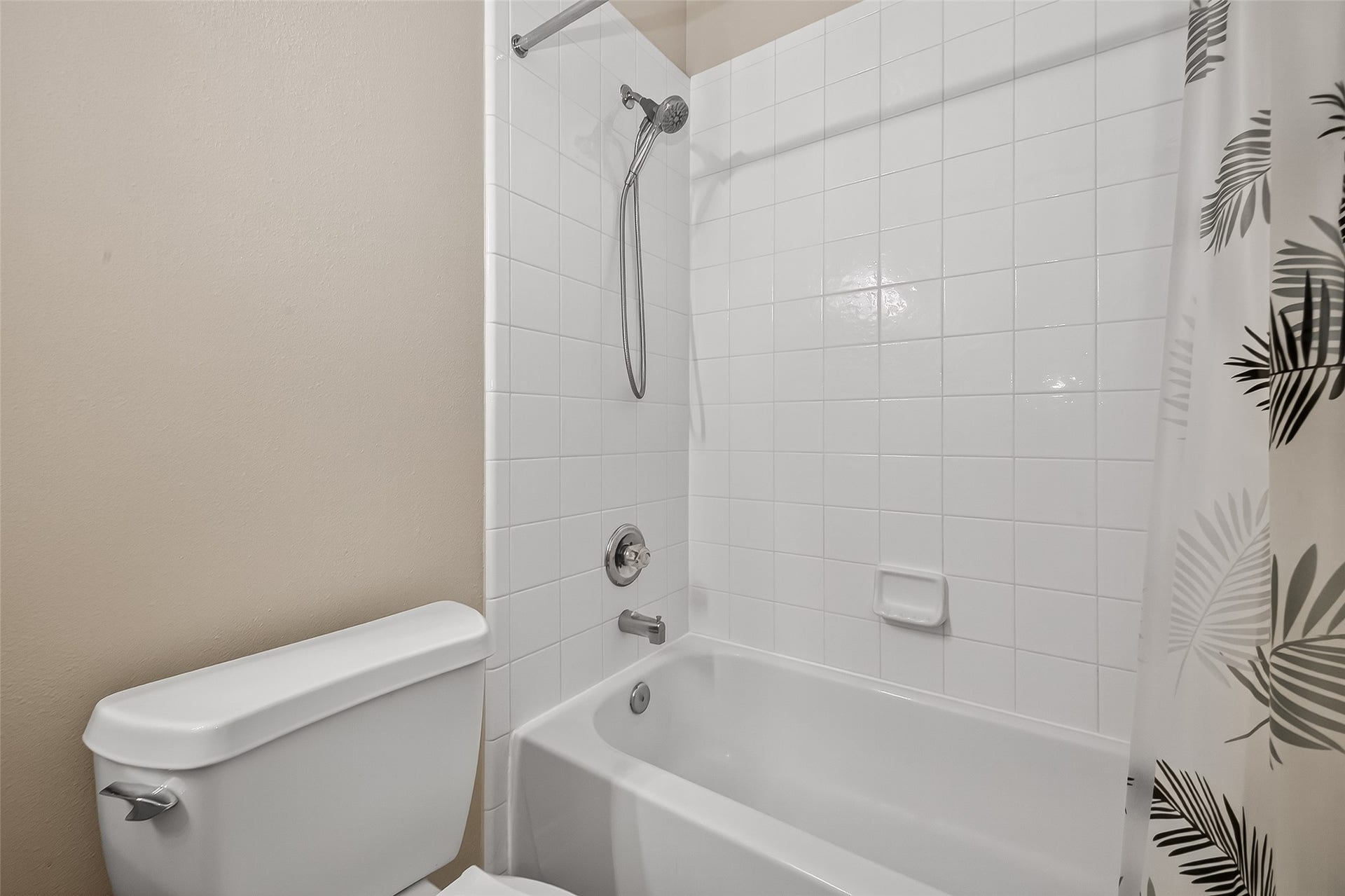 2223 Fern Mist Lane, Katy, TX 77494 2223 Fern Mist Lane, Katy, TX 77494