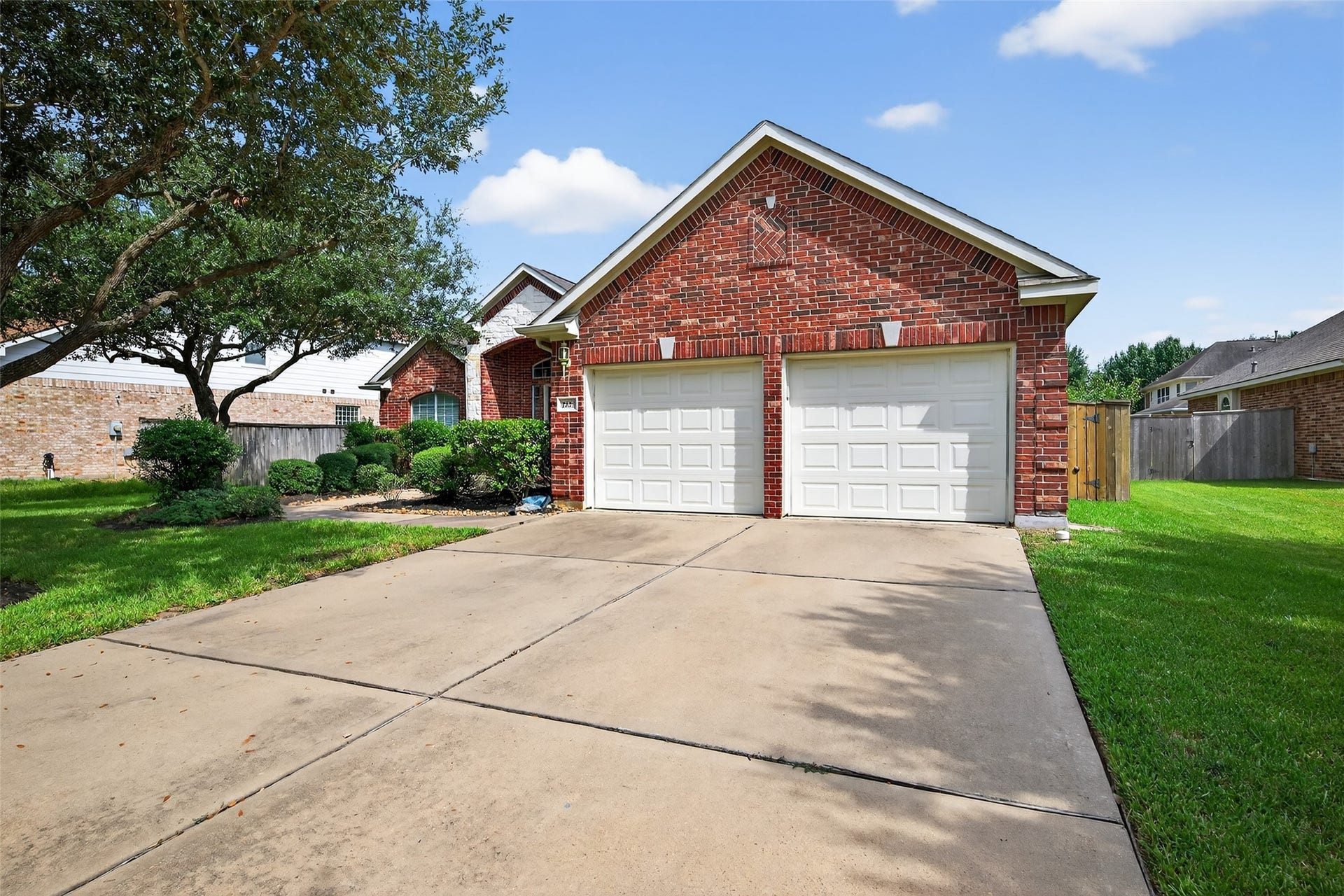 2223 Fern Mist Lane, Katy, TX 77494 2223 Fern Mist Lane, Katy, TX 77494