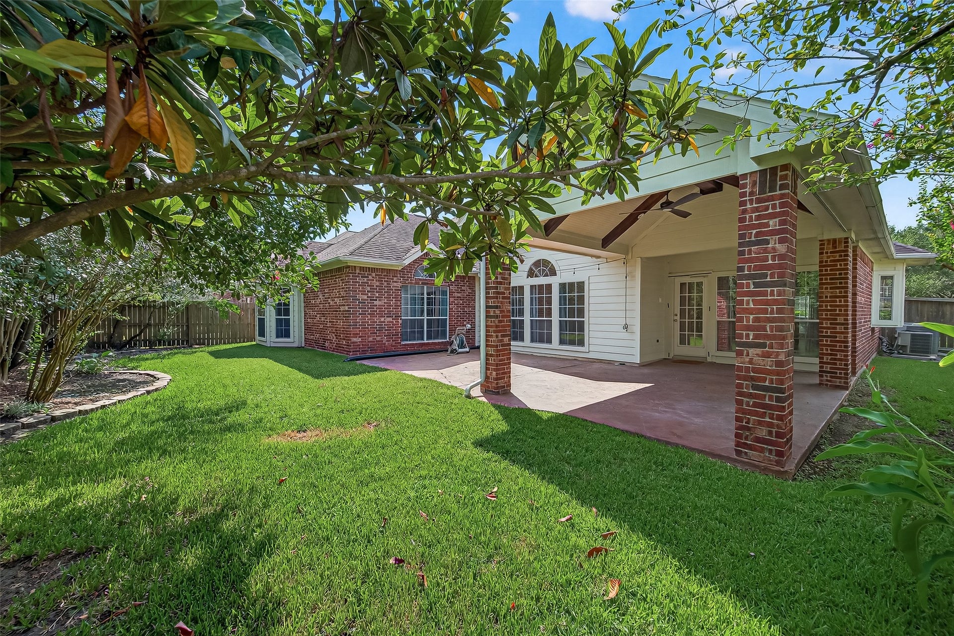 2223 Fern Mist Lane, Katy, TX 77494 2223 Fern Mist Lane, Katy, TX 77494