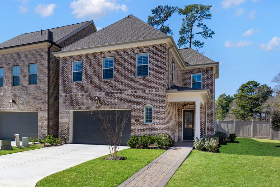Property photo for 106 Magnolia Green Street, Shenandoah, TX