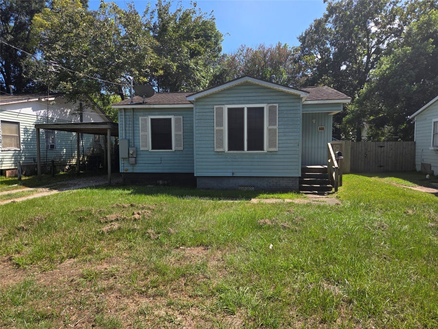 Property photo for 505 Peggy Street, Baytown, TX