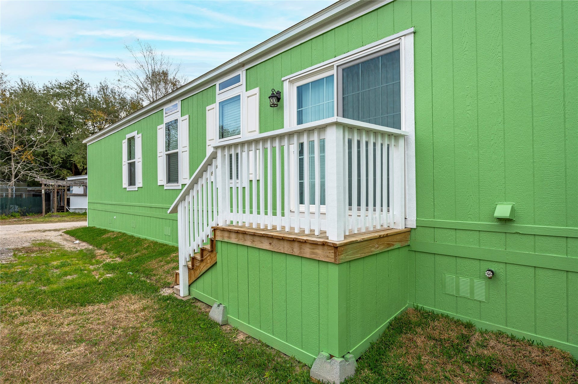 8700 Patricia Lane, #29, Hitchcock, TX 77563