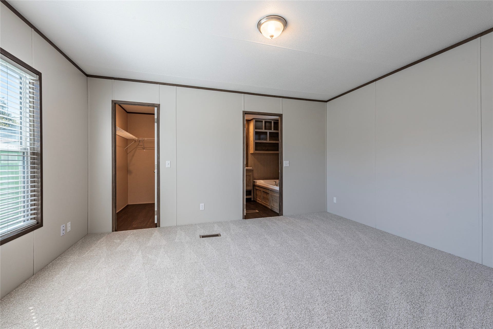8700 Patricia Lane, #29, Hitchcock, TX 77563