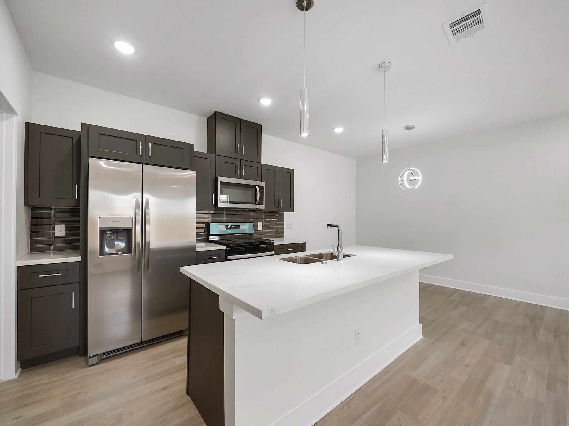 8122 Double Avenue, #B, Houston, TX 77088 8122 Double Avenue, #B, Houston, TX 77088
