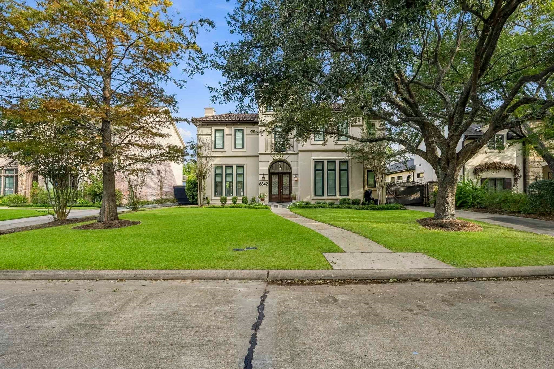 8842 Inverness Park Way, Houston, TX 77055