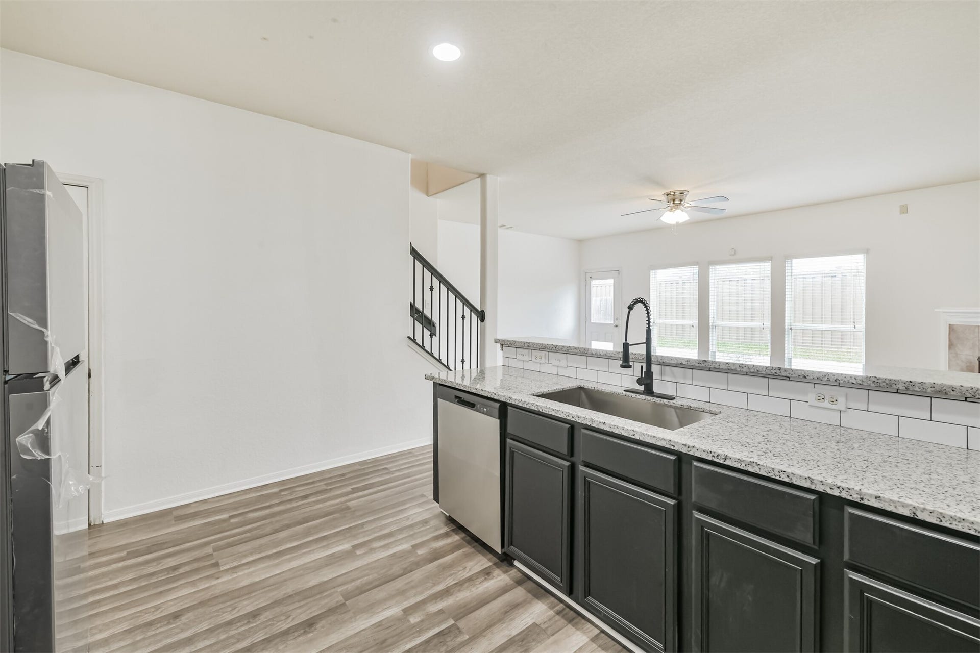 1230 Newsome Glenn Drive, Houston, TX 77090 1230 Newsome Glenn Drive, Houston, TX 77090