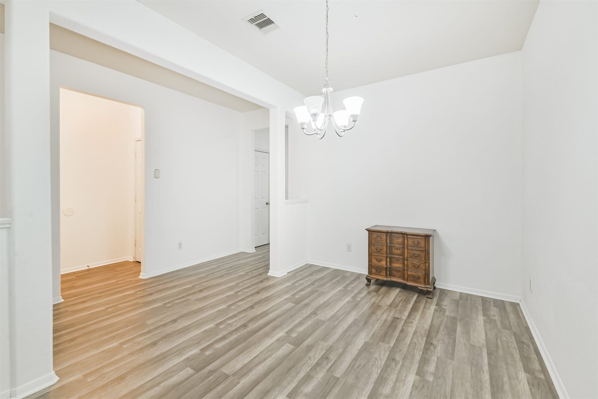 1230 Newsome Glenn Drive, Houston, TX 77090 1230 Newsome Glenn Drive, Houston, TX 77090
