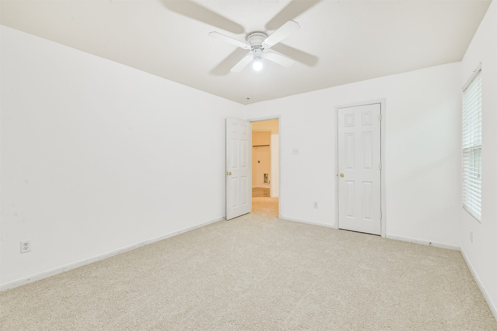 1230 Newsome Glenn Drive, Houston, TX 77090 1230 Newsome Glenn Drive, Houston, TX 77090