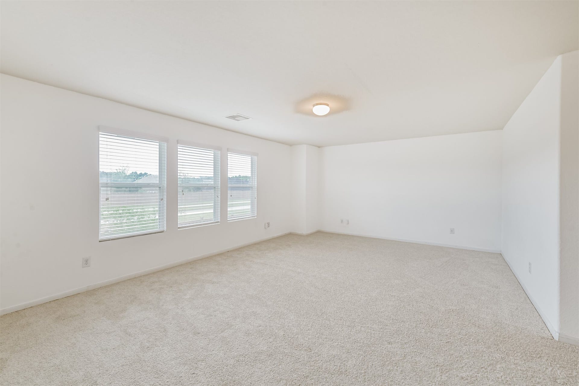 1230 Newsome Glenn Drive, Houston, TX 77090 1230 Newsome Glenn Drive, Houston, TX 77090