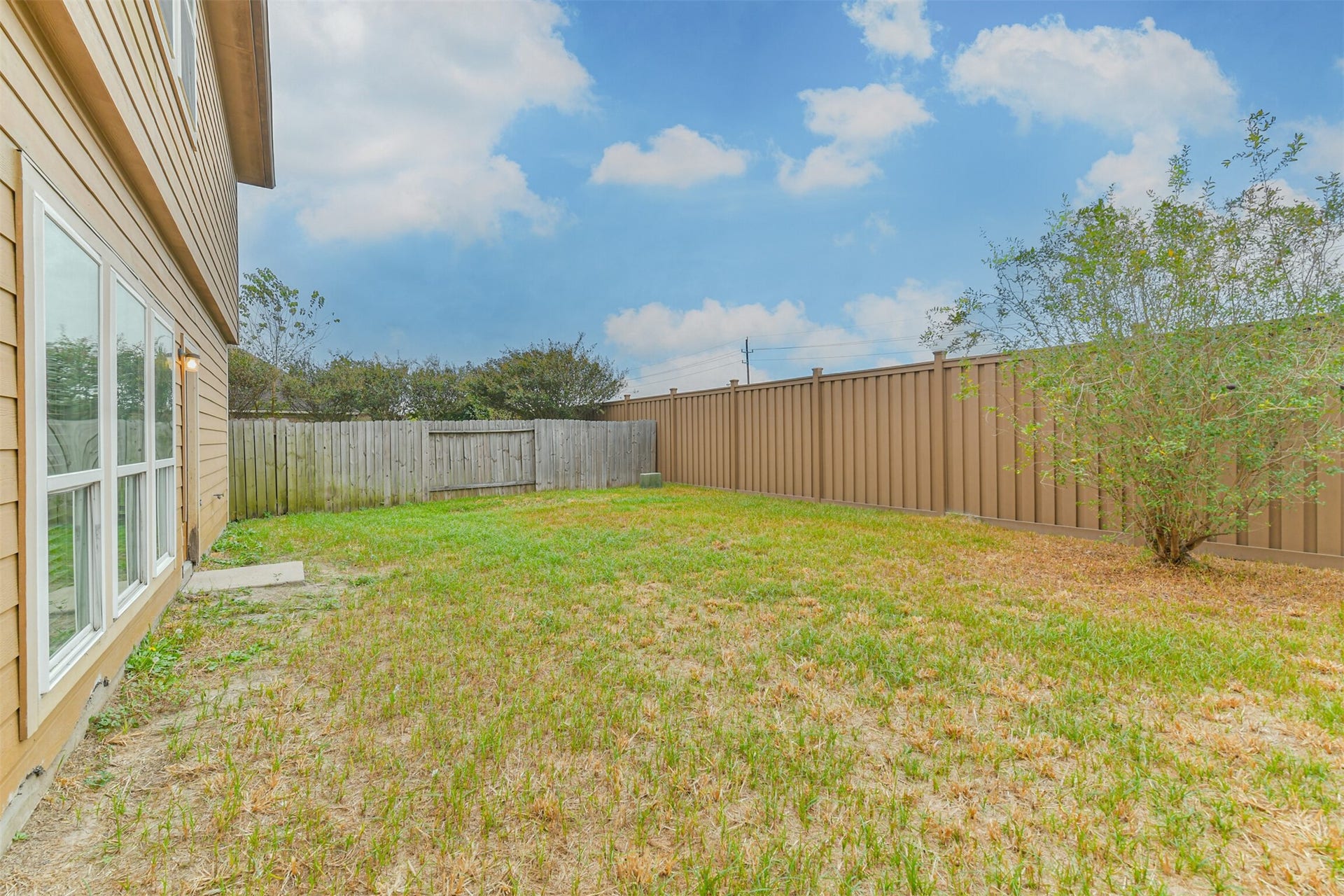 1230 Newsome Glenn Drive, Houston, TX 77090 1230 Newsome Glenn Drive, Houston, TX 77090