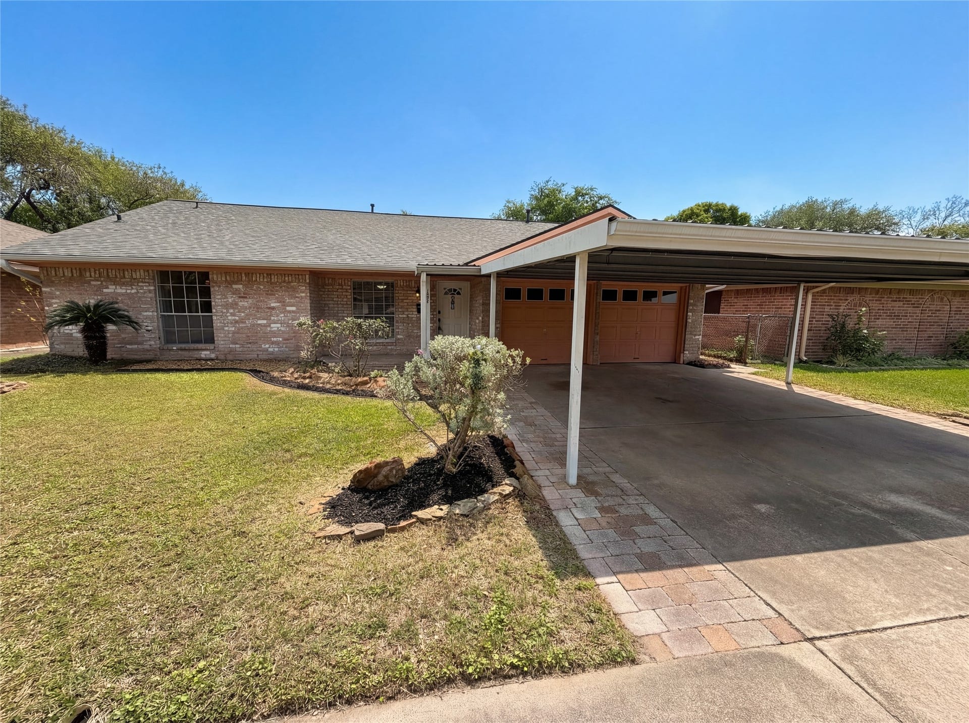 1902 New Orleans Street, Deer Park, TX 77536 1902 New Orleans Street, Deer Park, TX 77536