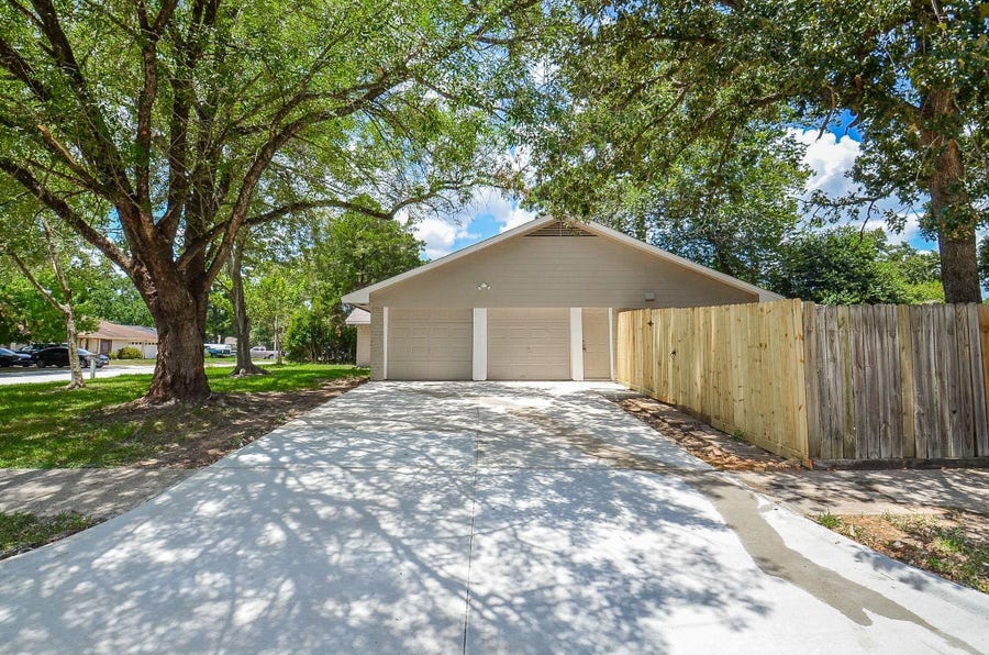 Property photo for 29502 Stapleford Street, Spring, TX