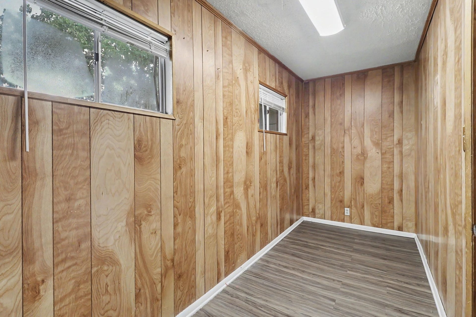 901 Westmont Drive, Houston, TX 77015 901 Westmont Drive, Houston, TX 77015