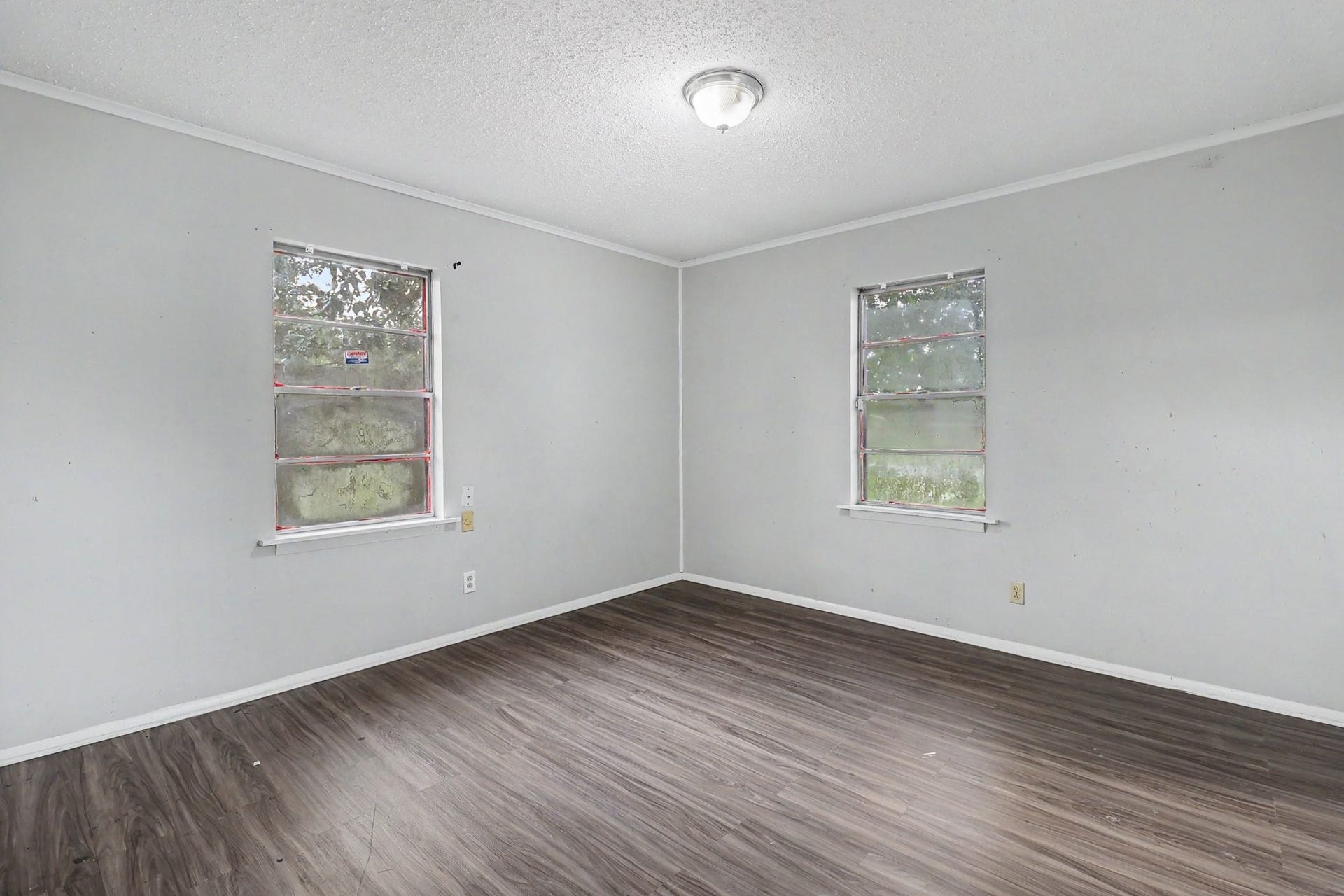 901 Westmont Drive, Houston, TX 77015 901 Westmont Drive, Houston, TX 77015