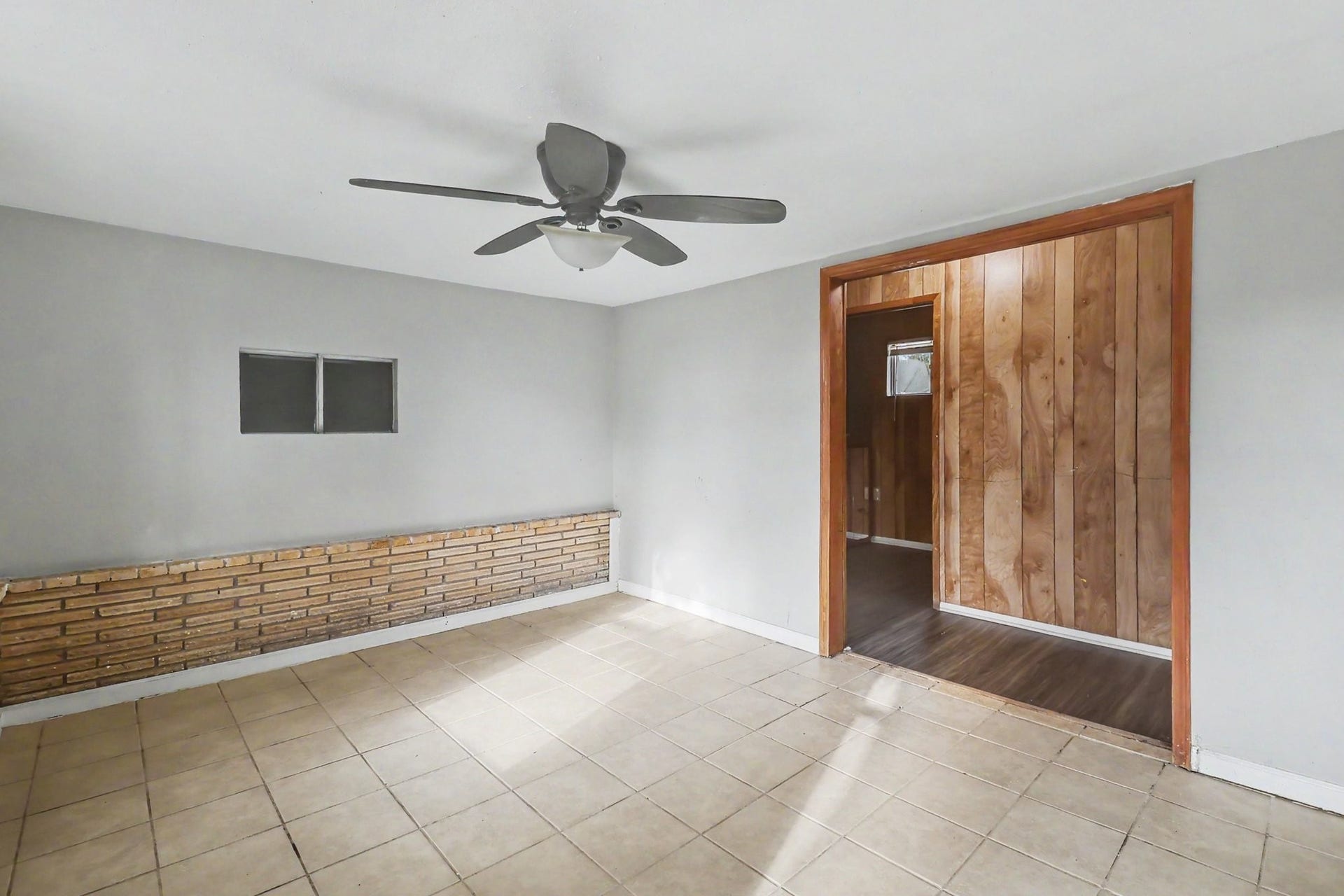 901 Westmont Drive, Houston, TX 77015 901 Westmont Drive, Houston, TX 77015