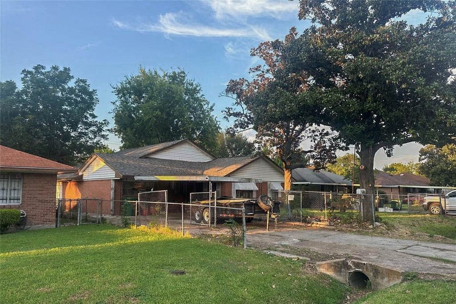 Property photo for 513 Sunnyside Street, Houston, TX