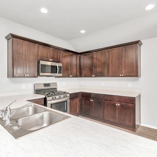 1827 Gibbons Creek Drive, Rosenberg, TX 77469 1827 Gibbons Creek Drive, Rosenberg, TX 77469