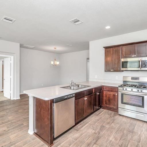 1827 Gibbons Creek Drive, Rosenberg, TX 77469 1827 Gibbons Creek Drive, Rosenberg, TX 77469