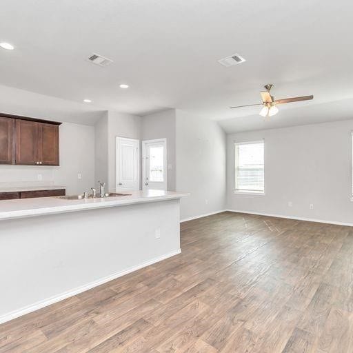 1827 Gibbons Creek Drive, Rosenberg, TX 77469 1827 Gibbons Creek Drive, Rosenberg, TX 77469