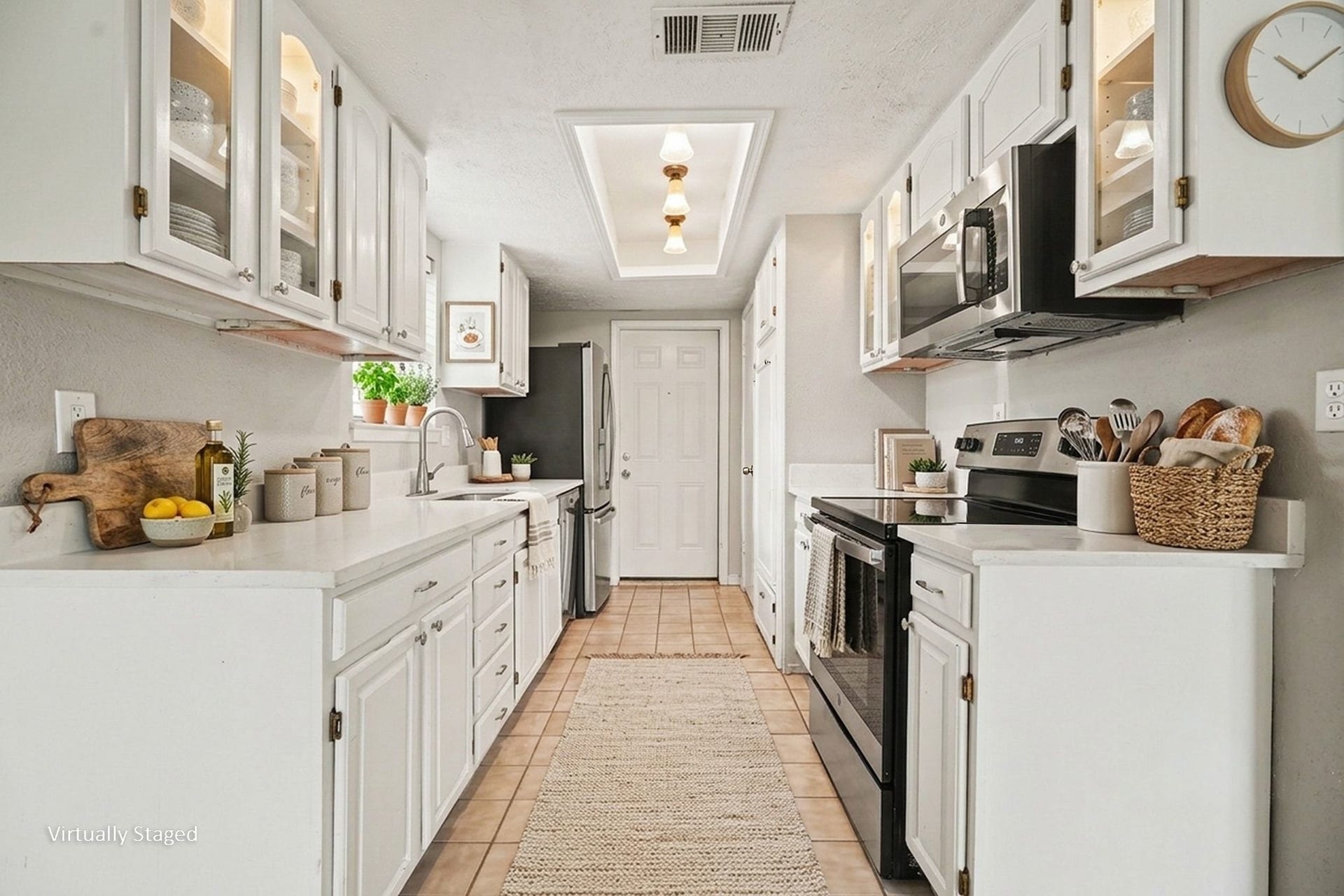 5127 Royal Parkway, Friendswood, TX 77546 Virtually Staged
