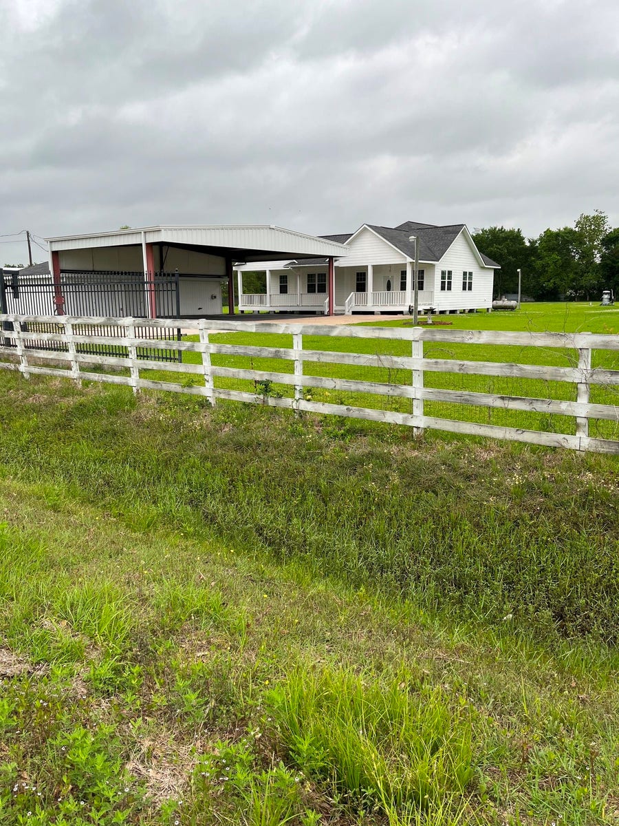 Property photo for 2415 Kenning Road, Crosby, TX