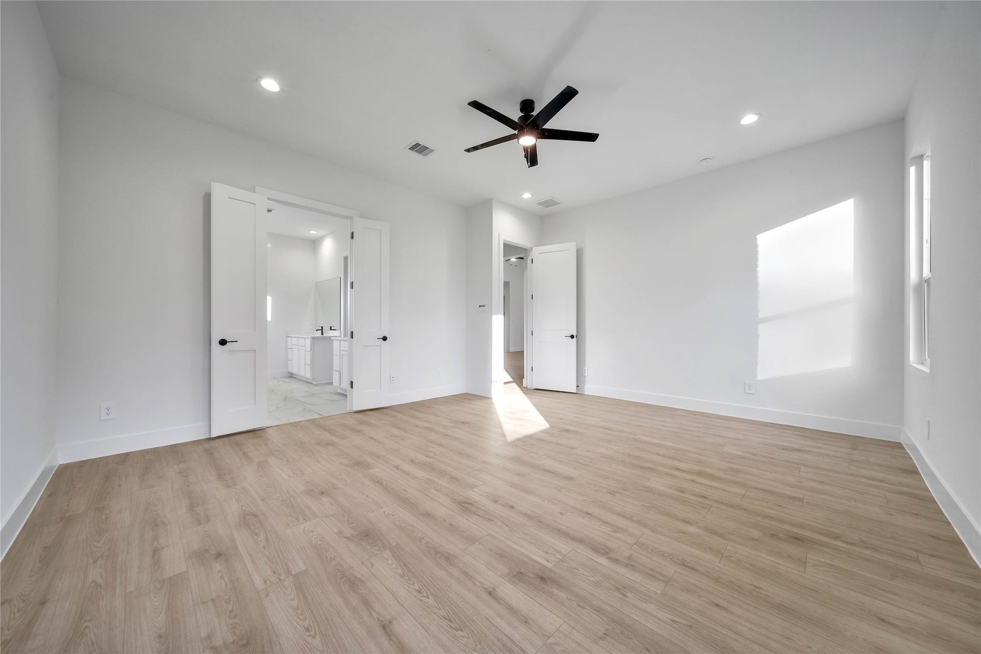 343 Louvenia Court, Pinehurst, TX 77362 343 Louvenia Court, Pinehurst, TX 77362