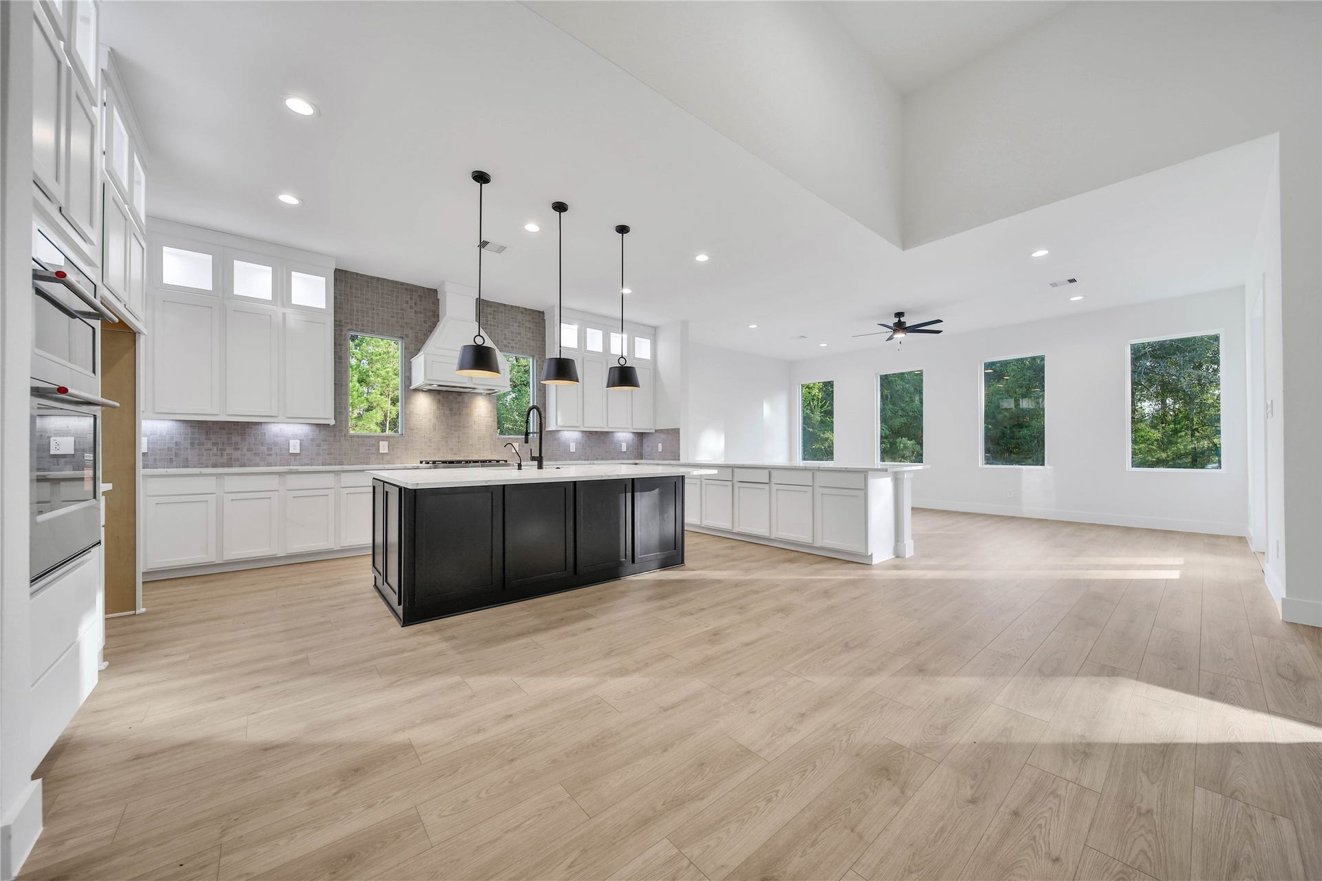 343 Louvenia Court, Pinehurst, TX 77362 343 Louvenia Court, Pinehurst, TX 77362